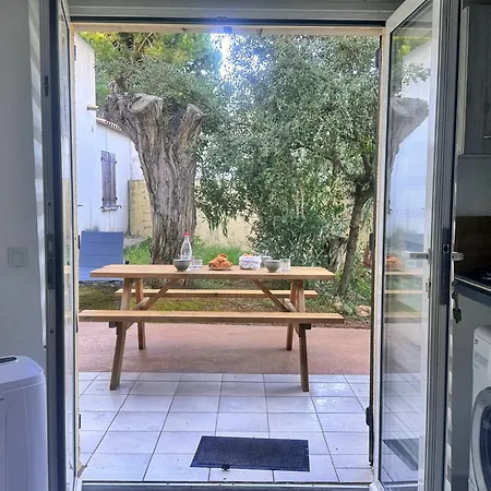 Les Pieds Dans L'Eau T2 E Apartment Calvi  Exterior photo